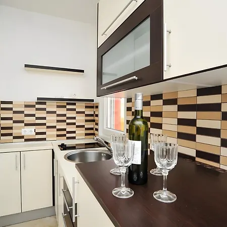 Villa Tomislav For 12 Guests Near The Vir